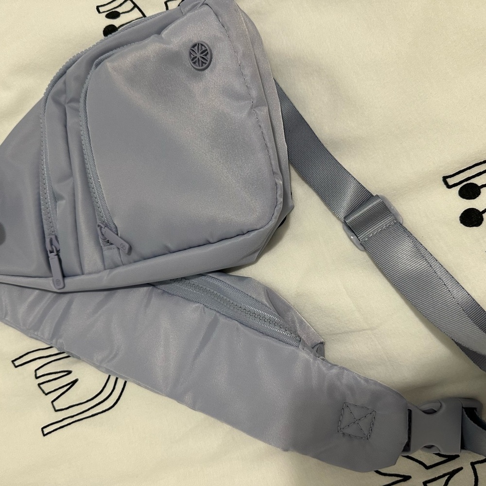 Cross body bag ever been used,